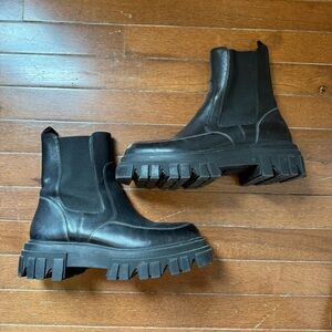 Marc Fisher Black Chunky Leather Chelsea Boots